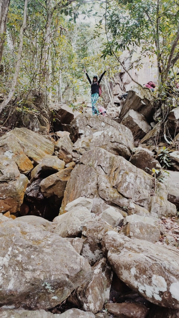 Trilha do Paredão dos Falcões no Parque Nacional Serra de Itabaiana