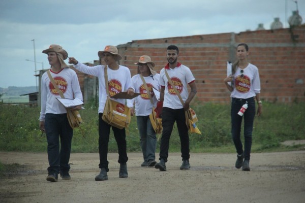 BRIGADA ESTADUAL DE COMBATE À DENGUE NO BAIRRO QUEIMADAS
