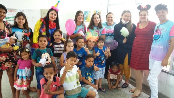 EQUIPE DA UNIDADE DE SAÚDE DO BAIRRO SÃO CRISTÓVÃO ORGANIZA FESTA PARA COMEMORAR DIA DAS CRIANÇAS