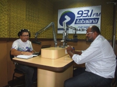 Secretário de Agricultura é entrevistado por emissora itabaianense