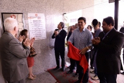 Valmir de Francisquinho prestigia inauguração da sede do MPE em Itabaiana