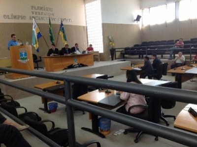 Secretário de Obras comparece a Câmara de Vereadores de Itabaiana
