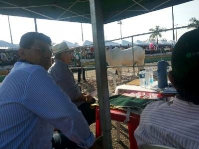 Itabaiana 125 anos: prefeito acompanha premiações na Feira Agropecuária