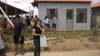 Beneficiários vistoriam unidades do Programa Minha Casa Minha Vida