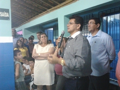 Prefeito Entrega Reforma de Escola no Povoado Terra Vermelha