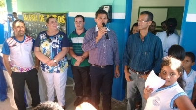 Prefeito Entrega Mais uma Escola Reformada