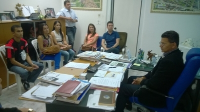 Prefeito de Itabaiana dá posse a novos professores municipais