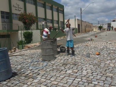 Obra de Calçamento da Rua  Felismino Andrade está em fase de Conclusão