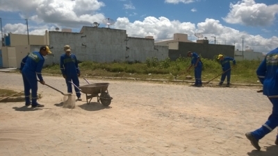 Prefeitura Intensifica Limpeza Pública na Cidade