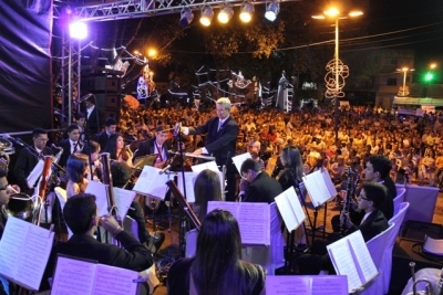 Programação Natalina na Praça Fausto Cardoso Prossegue na noite de hoje