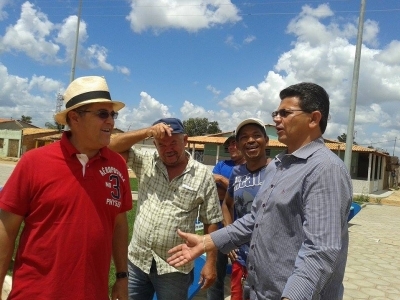 Pavimentação do Povoado Agrovila é Autorizada Pelo Prefeito Valmir