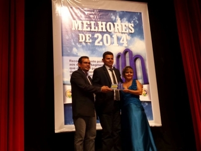 Valmir de Francisquinho Recebe Prêmio de Melhor Prefeito de 2014