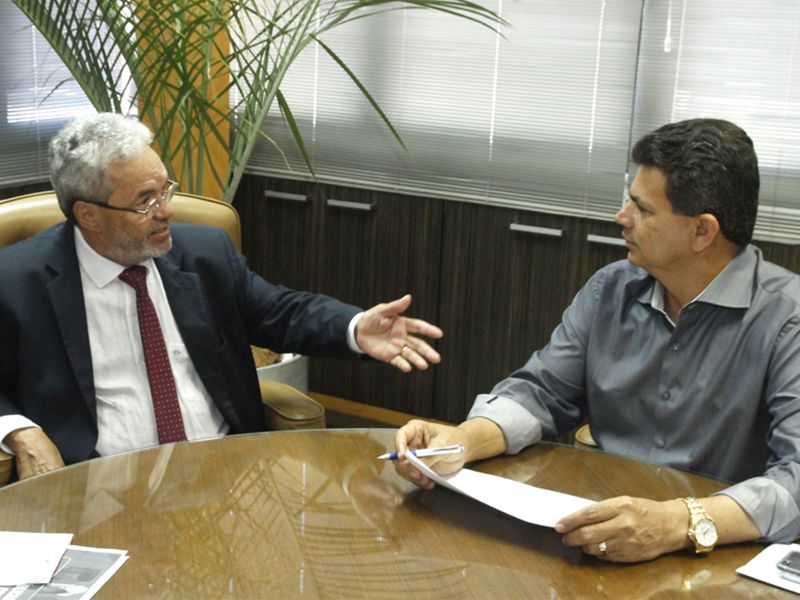 CLÓVIS BARBOSA, PRESIDENTE DO TCE DESTACA TRABALHO RESPONSÁVEL DO PREFEITO DE ITABAIANA.