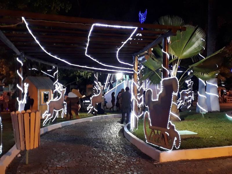 PREFEITURA DE ITABAIANA DÁ INÍCIO À PROGRAMAÇÃO DO NATAL OURO