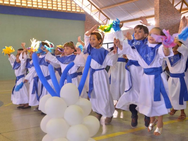 SECRETARIA DE EDUCAÇÃO PROMOVEU FORMATURA PARA 76 ALUNOS DO ABC DOS CENTROS EDUCACIONAIS DO MUNICÍPIO