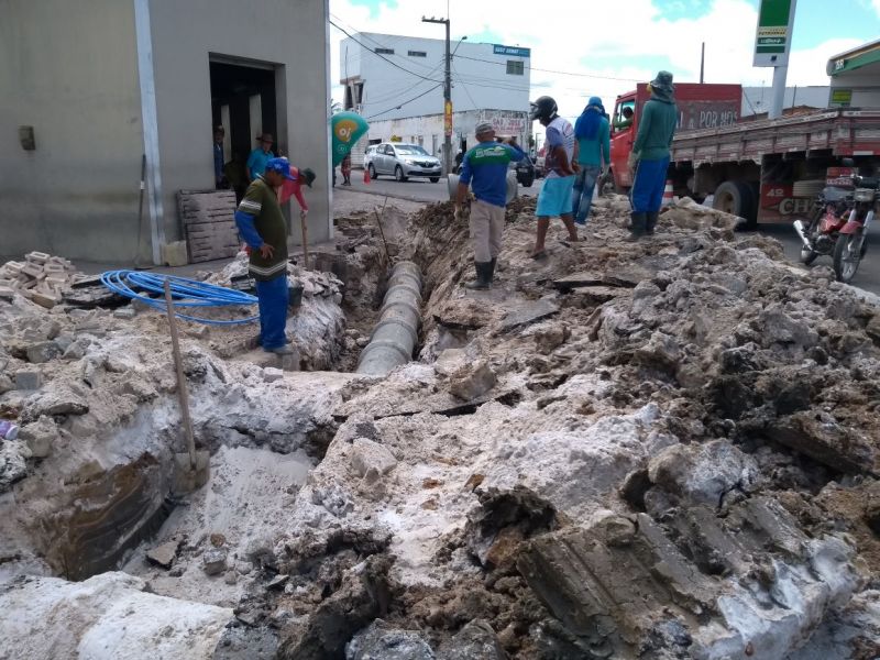 INICIADA A SEGUNDA ETAPA DO ESGOTAMENTO SANITÁRIO DA AVENIDA FRANCISCO BRAGANÇA