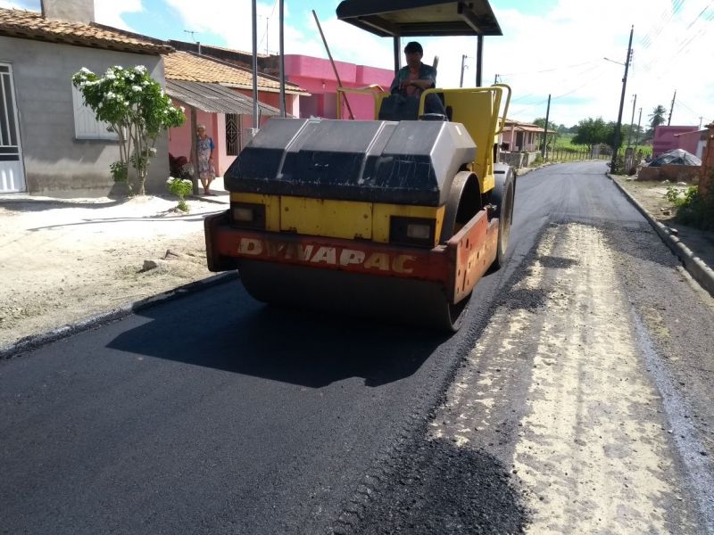 POVOADO CAJAÍBA RECEBE MALHA ASFÁLTICA