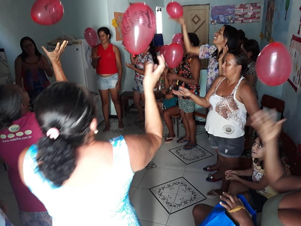 TERCEIRA IDADE ENCONTRA VIDA E SAÚDE NAS ATIVIDADES DO GRUPO LUZ E VIDA