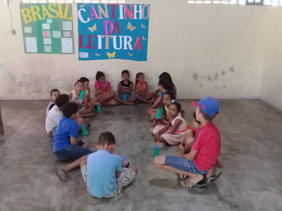 CRIANÇAS DO BAIRRO QUEIMADAS PARTICIPAM DE DIVERSAS ATIVIDADES FÍSICAS E CULTURAIS PROMOVIDAS PELO SCFV