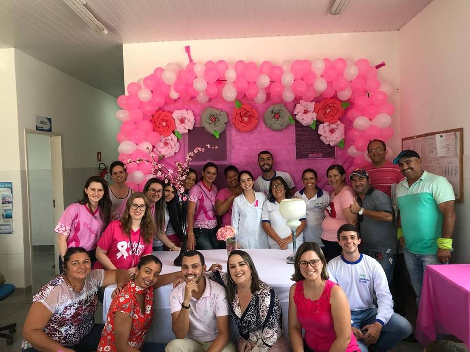 OUTUBRO ROSA É CELEBRADO NA UBS DO BAIRRO CORUJA