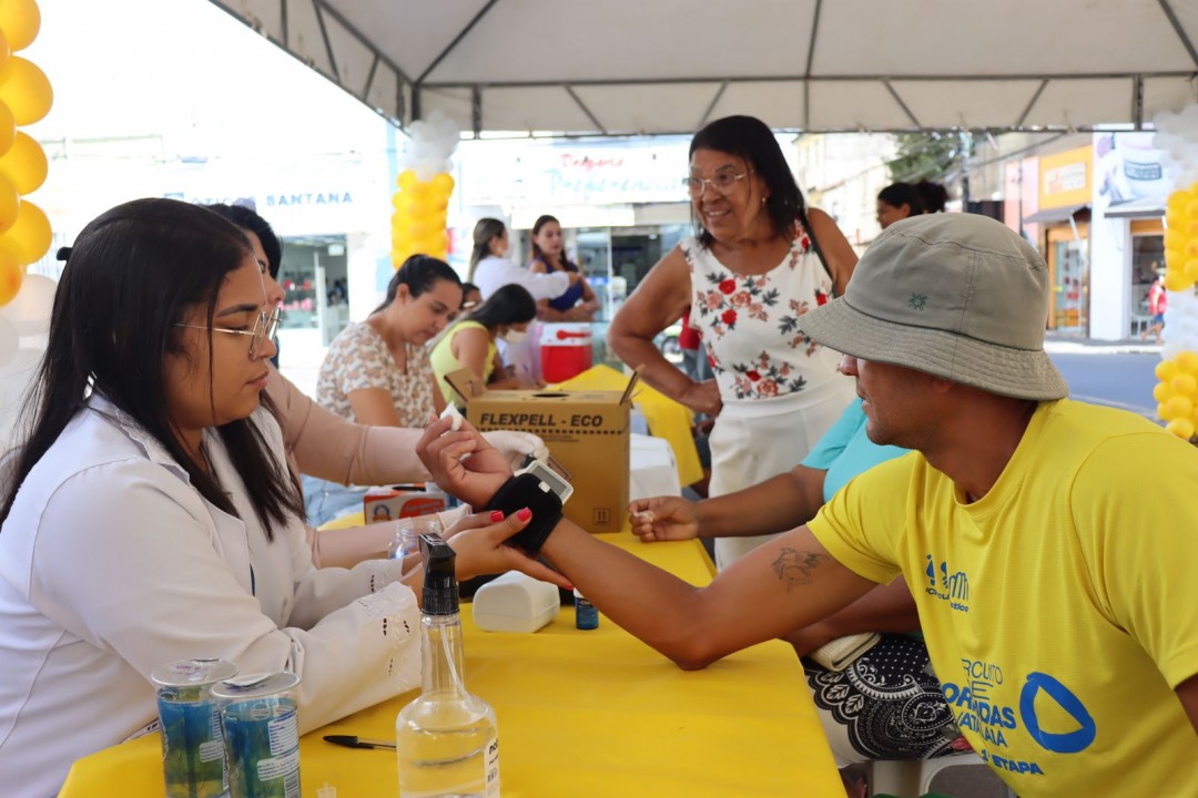 Julho Amarelo: Secretaria de Saúde realiza ação de conscientização sobre as Hepatites Virais