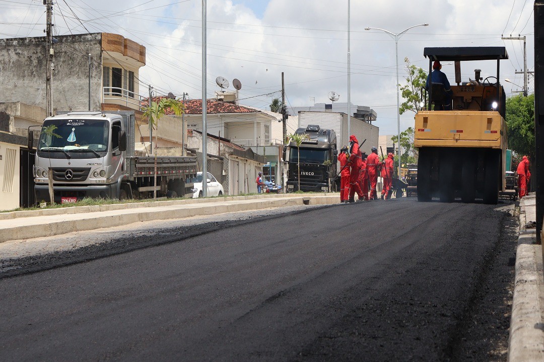 Governo de Itabaiana inicia revitalização das ruas e avenidas
