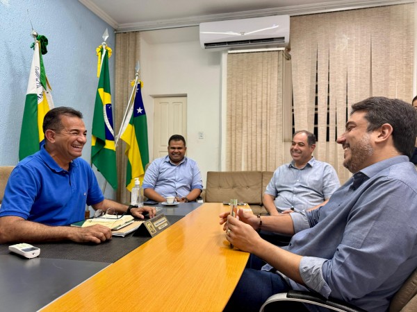 Prefeito Adailton Sousa recebe representantes da FAESE para discutir novidades sobre o Sealba 2025