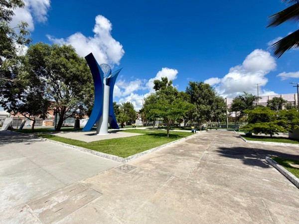 Revitalização da Praça da Juventude de Itabaiana está nas etapas finais e espaço será entregue em breve à população