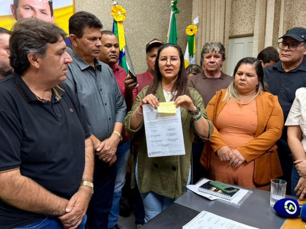 Prefeitura de Itabaiana assina mais quatro ordens de serviço para início de obras