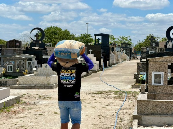 Prefeitura de Itabaiana inicia limpeza e reparos nos cemitérios municipais em preparação para o Dia de Finados