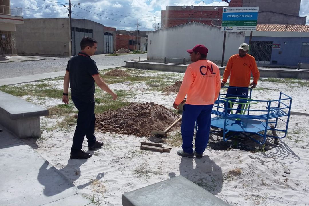 OBRAS QUE ESTAVAM PARALISADAS SÃO RETOMADAS NO BAIRRO SÃO CRISTÓVÃO