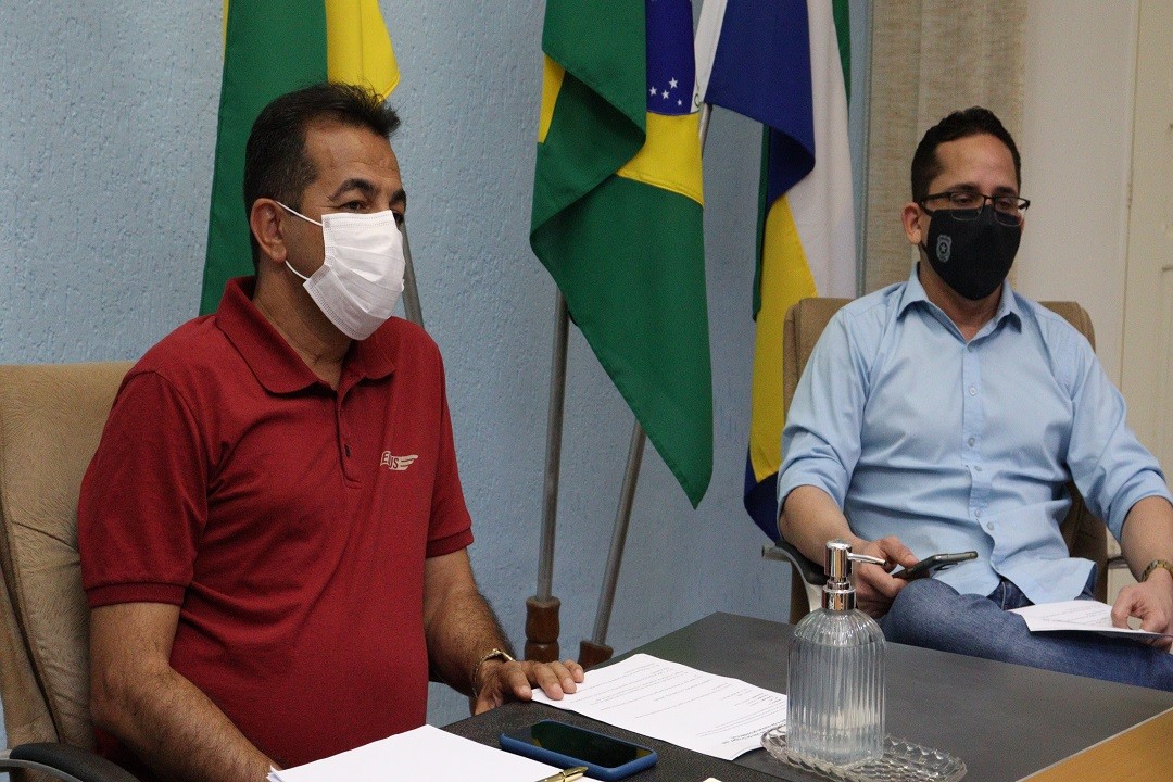 Prefeito Adailton Sousa recebe representantes do Conselho de Segurança Pública de Itabaiana