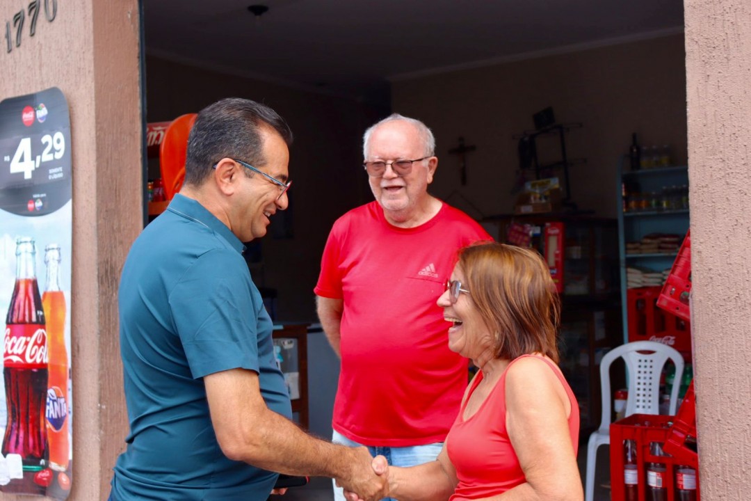 Mais de 11 mil metros quadrados de asfalto beneficia moradores de diversas ruas