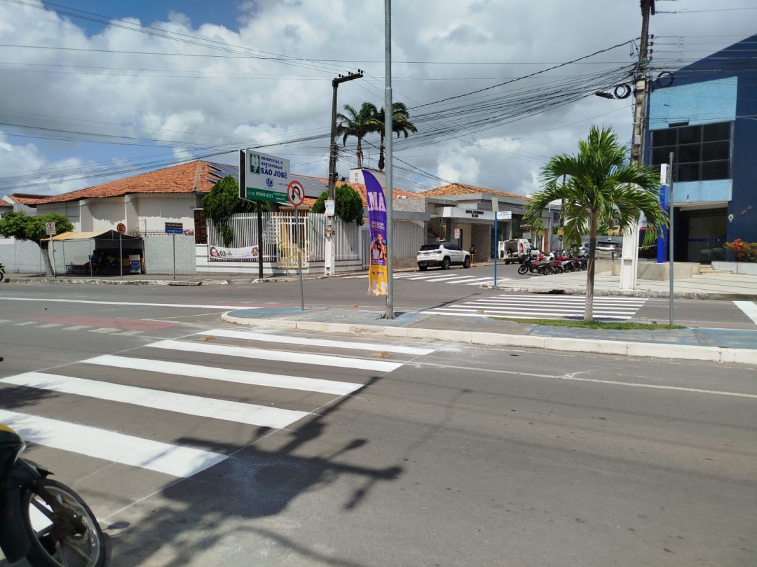 SMTT inicia revitalização das faixas de pedestres e demais sinalizações na cidade de Itabaiana